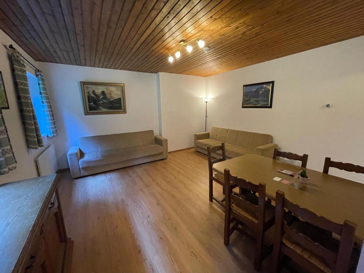 ロイタシュ Garni Baerenwirt Bed & Breakfast エクステリア 写真
